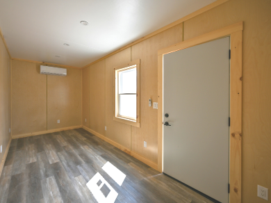 CONTENEDOR MARÍTIMO PARA OFICINAS DE 20 PIES