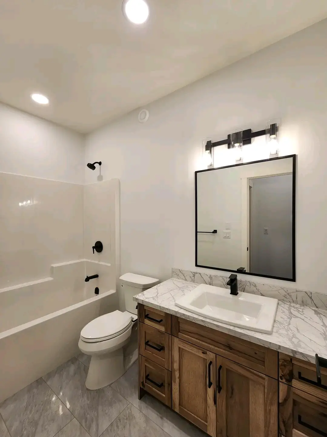 Casa Prefabricada Moderna 173,35 m² 